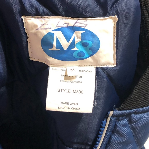 M8 UltraSource Insulated Freezer Vest Waterproof - Picture 5 of 5